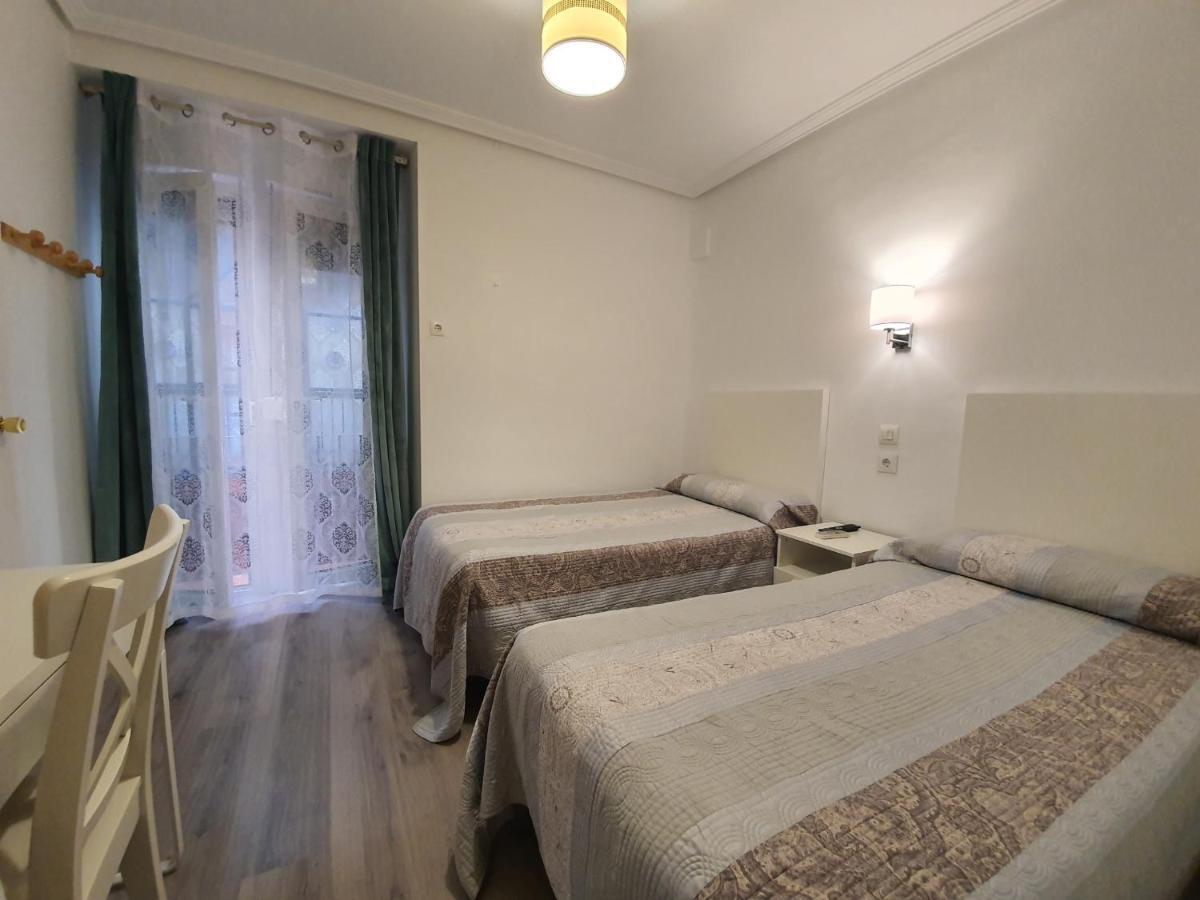 Pension Martin Jaén Exterior foto